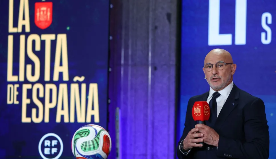 Spain's head coach Luis de la Fuente speaks during a ceremony to unveil the Spain squad for the 2026 FIFA World Cup, in Madrid, on May 25, 2026. The tournament will take place from June 11 to July 19, 2026 in Mexico, Canada and the US. (Photo by Pierre-Philippe MARCOU/AFP)