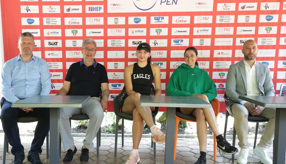 Osijek, 25. 05. 2026., Perivoj kralja Tomislava, Teniski klub Osijek, IFT turnir, press, teniski teren, teniski tereni, tenis, Ante Brnić; Dubravko Ižaković; Sara Barbarić; Korina Roso; Robert SeligmanSNIMIO BRUNO JOBST