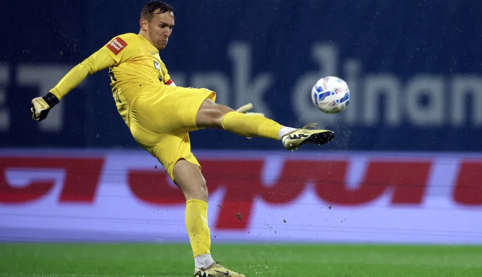 Zagreb, 26.2.2025.- Utakmica ?etvrtfinala Hrvatskog nogometnog kupa Dinamo - Osijek na stadionu Maksimir. Na slici Marko Malenica. foto HINA/ Damir SEN?AR/ ua