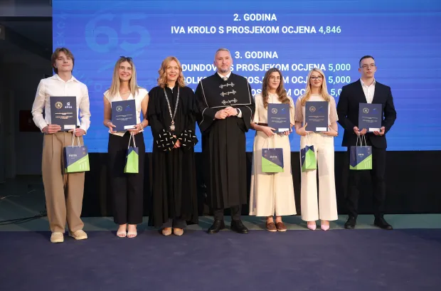 Osijek, 26. 05. 2026., EFOS, 65 godina fakulteta, svečana sjednica, nagrade, priznanja, zahvale SNIMIO BRUNO JOBST
