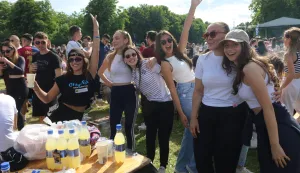 Osijek, 29.05. 2025, Kampus, ledina na južnoj strani Kampusa. Studentska ro&scaron;tiljada.snimio GOJKO MITIĆ