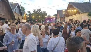 Vinatlon privukao tisuće ljudi: Baranjska gastroenolo&scaron;ka &rsquo;&rsquo;rapsodija&rsquo;&rsquo; opet odu&scaron;evila