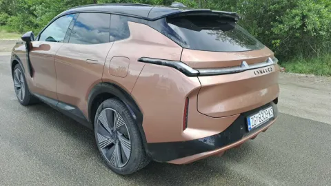 Lynkov SUV model 08 je igrač za velike utakmice