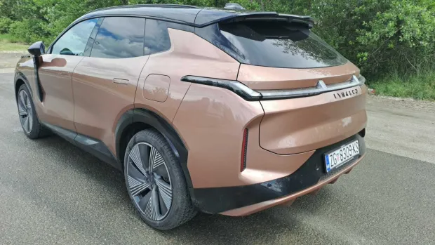 Lynkov SUV model 08 je igrač za velike utakmice