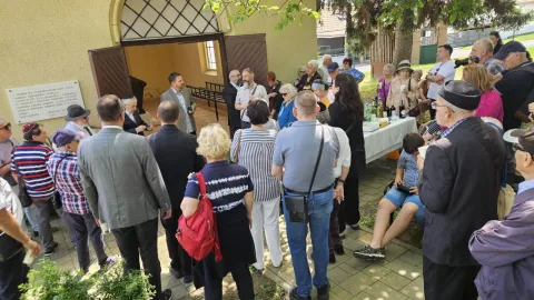 ĐakovoPozdravne riječi sudionicima komemoracije na Židovskom groblju u Đakovu uputio je i gradonačelnik Marin MandarićLipanj 2026.