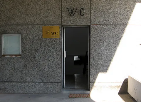Osječki ugostitelji ponudili rje&scaron;enje za nedostatak javnih toaleta: Kafići bi otvorili svoje WC-e svima, a Grad bi plaćao naknadu