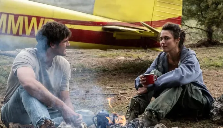 Jacob Elordi i Margaret Qualley u filmu "The Dog Stars" ("Psi pod zvijezdama")