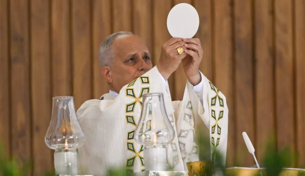 Pope Leo XIV leads the Holy Mass in the Plaza de Cibeles in Madrid on June 7, 2026. Pope Leo XIV is visiting Spain June 6-12 with stops in Madrid, Barcelona, and the Canary Islands, where he will meet with migrants and organisations dedicated to helping them. (Photo by Javier SORIANO/AFP)