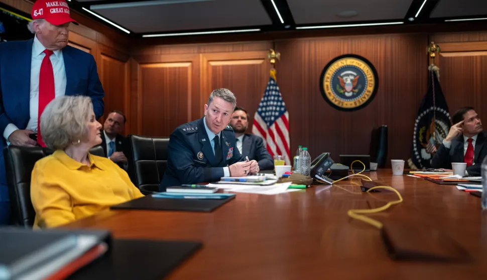 epa12190411 A handout photo made available by the White House shows and US President Donald Trump (L) Chair of the Joint Chiefs of Staff General Dan Caine (3-L) and White House Chief of Staff Susie Wiles (2-L) in the Situation Room of the White House in Washington, DC, USA, 21 June 2025. Later in the day, US President Donald Trump spoke to the nation about the US bombing of nuclear sites at three places in Iran: Fordow, Natanz and Esfahan. EPA/WHITE HOUSE/HANDOUT EDITORIAL USE ONLY/NO SALESHANDOUT EDITORIAL USE ONLY/NO SALES