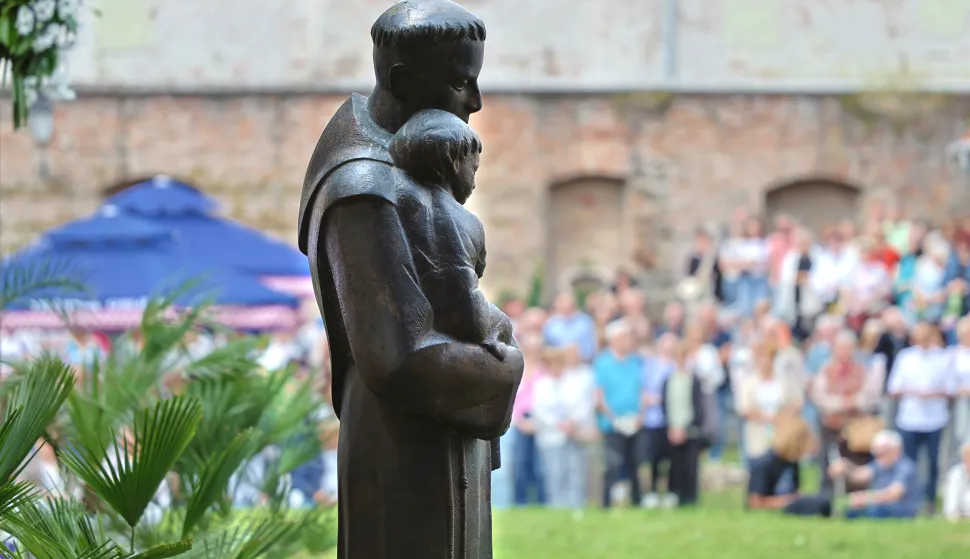 Osijek, 13. 06. 2026., Tvrđa, crkva sv. Križa, Antunovo, SNIMIO BRUNO JOBST