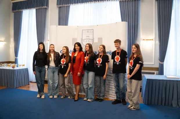 Osijek, 15. 6. 2026., Županica s ekipama mladih i pomladkom Crvenog križacrveni križ; CK; županica; mladi; pomladak; volonteri