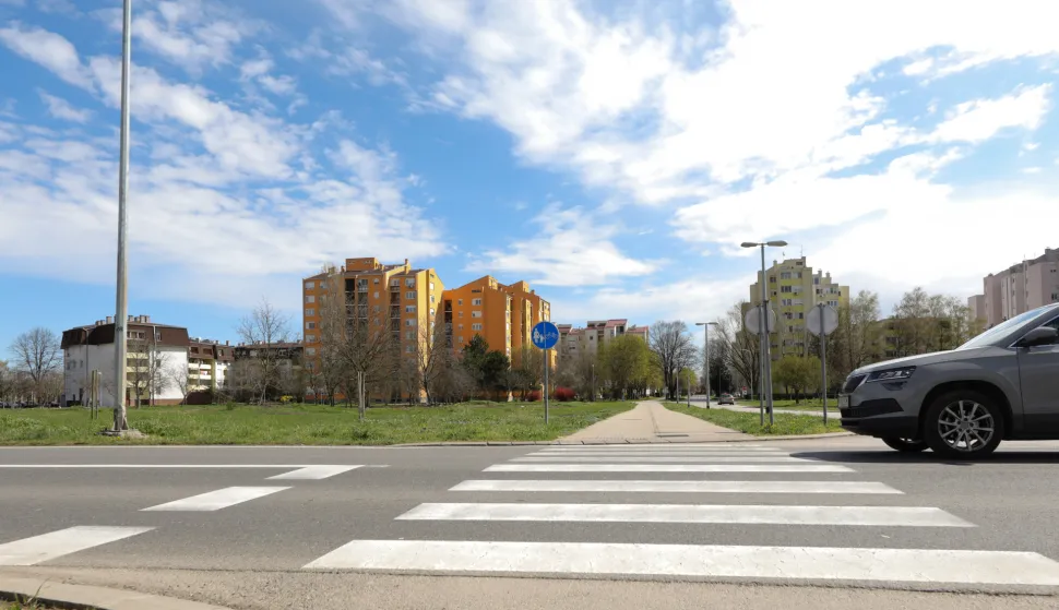 26.03.2023., Vukovar - Raskrizje u Borovu Naselju na kojem je nocas ozlijeden maloljetnik. Photo: Dubravka Petric/PIXSELL