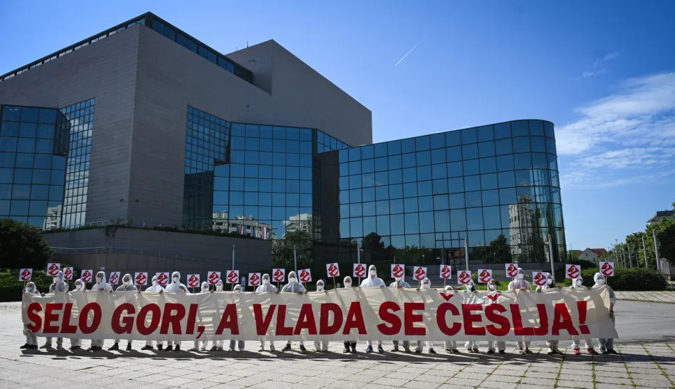 18.06.2026., Zagreb - Zelena akcija i Prijatelji zivotinja odrzali su konferenciju za medije uz poruku " Selo gori, a Vlada se ceslja" Photo: Josip Regovic/PIXSELL