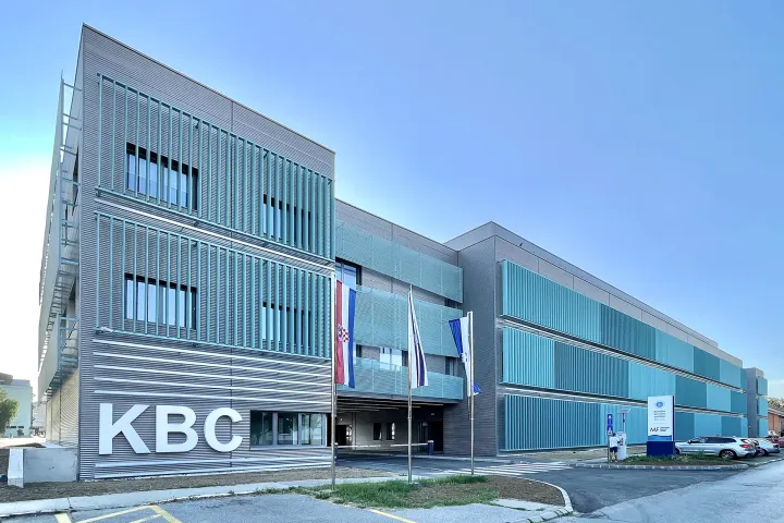 Osijek, 17. 07. 2023, KBC Osijek, OHBP, ulazSNIMIO BRUNO JOBST