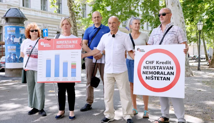 23.07.2025., Zagreb - Na konferenciji za medije Udruge Franako drzanoj na Zrinjevcu o sumnji u potencijalni utjecaj bankarskih krugova na sutkinju Vrhovnog suda Seniju Ledic govorio je Goran Aleksic. Photo: Patrik Macek/PIXSELL