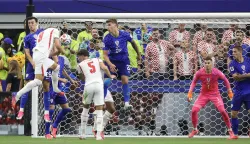 Dallas, 17.06.2026 - Utakmica 1. kola L skupine Svjetskoga nogometnoga prvenstva Engleska - Hrvatska. Na slici Petar Musa, Luka Vu&scaron;ković, Dominik Livaković, Harry Kane, John Stones.foto HINA/ Daniel KASAP/ ds