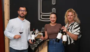 Branimir, Tatjana i Tanja Spajić