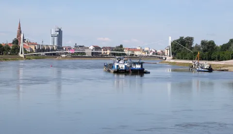 Osijek, 18. 05. 2026., Kopika, obilazak, gradili&scaron;te, Građevinsko-geodetska &scaron;kola, Drava; rijeka Drava; nasipavanje pjeska SNIMIO BRUNO JOBST