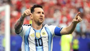 ARLINGTON, TEXAS - JUNE 22: Lionel Messi #10 of Argentina celebrates after scoring his team's first goal during the FIFA World Cup 2026 Group J match between Argentina and Austria at Dallas Stadium on June 22, 2026 in Arlington, Texas. Charlotte Wilson/Getty Images/AFP (Photo by Charlotte Wilson/GETTY IMAGES NORTH AMERICA/Getty Images via AFP)