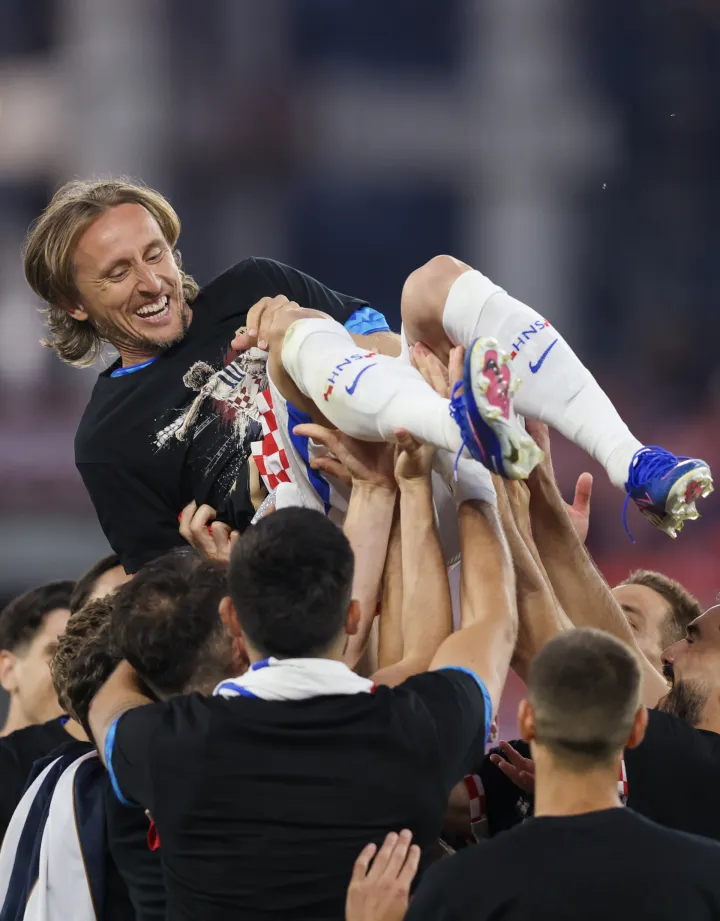 Toronto, 24.06.2026 - Utakmica drugog kola skupine L Svjetskog nogometnog prvenstva, Panama - Hrvatska na BMO Field stadionu u Torontu. Na slici hrvatski reprezentativci proslavili su 200-tu utakmicu Luke Modrića u dresu hrvatske reprezetnacije.foto HINA/ Daniel KASAP/ ds