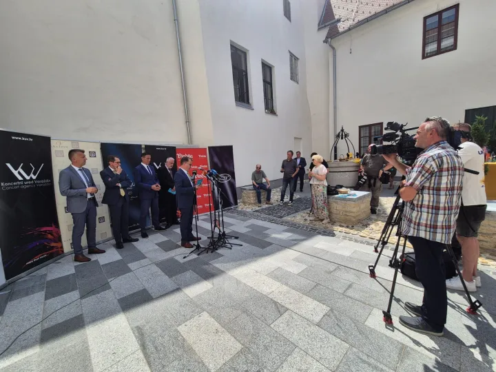 Vara?din, 23.06.2026 - Svjetski poznati kontratenor Philippe Jaroussky prvi ?e put nastupiti u Hrvatskoj na sve?anom otvorenju 56. Vara?dinskih baroknih ve?eri, koje ?e se od 18. do 29. rujna odr?ati uz partnerstvo Kraljevine Belgije, najavljeno je u utorak na predstavljanju festivalskog programa. foto HINA/ Sini?a KALAJD?IJA/ ik