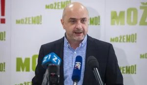 Zagreb, 02.02.2025. - Konferencija za medije stranke Možemo!, na kojoj je zastupnik u Europskom parlamentu Gordan Bosanac govorio o novim prilikama za financiranje priu&scaron;tivog stanovanja u Hrvatskoj i EU. Na fotografiji Gordan Bosanac. foto HINA/ Daniel KASAP/ dk