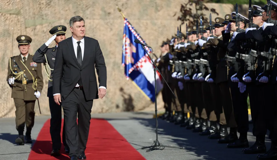 Zagreb, 28.05.2026. - Predsjednik Republike i vrhovni zapovjednik Oružanih snaga Republike Hrvatske Zoran Milanović upriličio je svečani prijam u prigodi obilježavanja Dana Hrvatske vojske, Dana Hrvatske kopnene vojske i 35. obljetnice ustrojavanja Hrvatske vojske. Tim povodom predsjednik je uručio odlikovanja, promaknuća i pohvale pripadnicima Oružanih snaga Republike Hrvatske. Na slici predsjednik Milanović.foto HINA/ Damir SENČAR/ ds