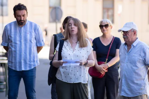 Osijek, 25. 6. 2026., Otkrivanje kamena spoticanja, Tijardovićeva ulicakameni spoticanja; sjećanje; židovske obitelji; holokaust; židovska općina