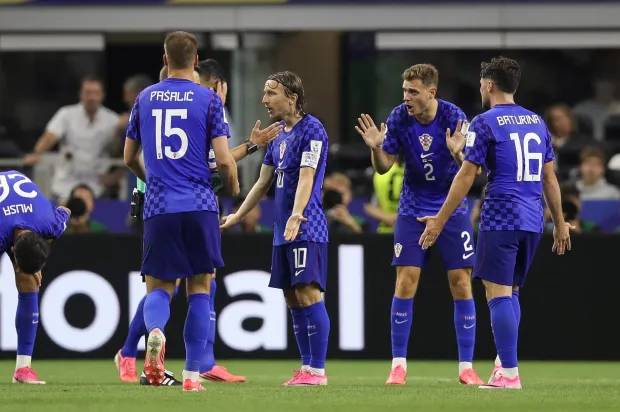 Dallas, 17.06.2026 - Utakmica 1. kola L skupine Svjetskoga nogometnoga prvenstva Engleska - Hrvatska. Na slici Luka Modrić, Mario Pa&scaron;alić, Josip Stani&scaron;ić, Martin Baturina.foto HINA/ Daniel KASAP/ ds