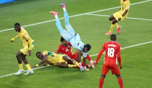 TORONTO, ONTARIO - JUNE 17: Players react after Lawrence Ati Zigi #1 of Ghana punching the ball during the FIFA World Cup 2026 Group L match between Ghana and Panama at Toronto Stadium on June 17, 2026 in Toronto, Ontario. Dan Mullan/Getty Images/AFP (Photo by Dan Mullan/GETTY IMAGES NORTH AMERICA/Getty Images via AFP)