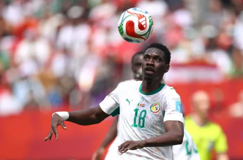 Senegal's forward #18 Ismaila Sarr controls the ball during the 2026 World Cup Group I football match between Senegal and Iraq at the Toronto Stadium in Toronto on June 26, 2026. (Photo by Cole Burston/AFP)