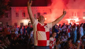 Osijek, 27. 6. 2026., Osječka ljetna noćgol; utakmica; gledanje utakmice; svjetsko prvenstvo; Osječka ljetna noć; posjetitelji; građani; sadržaji; kultura; sport; zabava