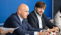 Zagreb, 27.6.2026.- Prvi sastanak pregovaračkog odbora Vlade RH i sindikata državne službe za sklapanje novog Kolektivnog ugovora za državne službenike i namje&scaron;tenike.Na fotografiji Alen Ružić, Tomislav Ćorić.foto HINA/ Luka &Scaron;ANGULIN/ l&scaron;