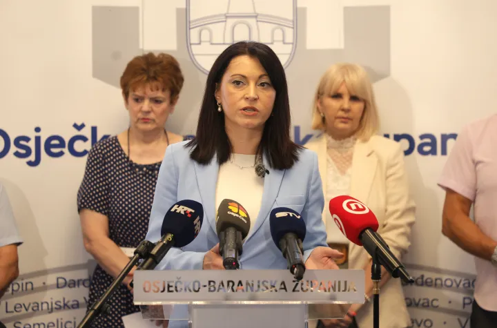 Osijek, 01. 07. 2026., Trg A. Starčevića 2, sporazum, sporazum o suradnji u programu kontrole komaraca, kontrola komaraca, županica, načelnici općina, Nata&scaron;a Trami&scaron;akSNIMIO BRUNO JOBST