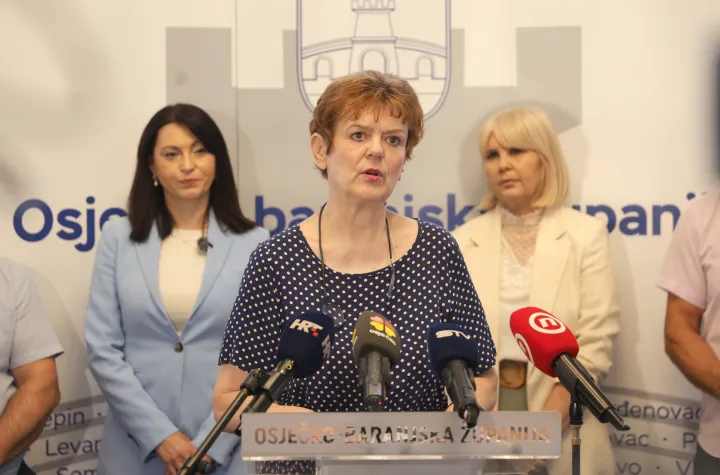 Osijek, 01. 07. 2026., Trg A. Starčevića 2, sporazum, sporazum o suradnji u programu kontrole komaraca, kontrola komaraca, županica, načelnici općina, Dubravka Vuković - NZJZSNIMIO BRUNO JOBST