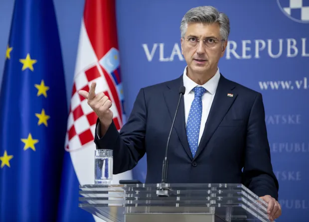 Zagreb, 01.07.2026. - Izjava Andreja Plenkovića nakon sastanka parlamentarne većine.Na slici predsjednik Vlade Andrej Plenković.foto HINA/ Sa&scaron;a KOLJAN/ sk
