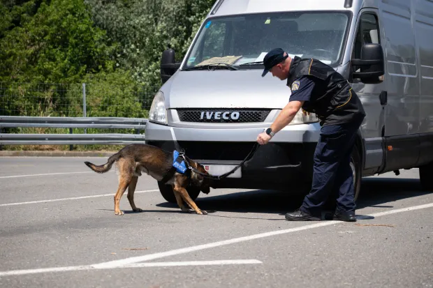 Dalj, 30. 6. 2026., Policijska postaja Dalj - obilazak K9 Baloo; Erdut; policija; policijska postaja; policijski pas; granični prijelaz; granična policija