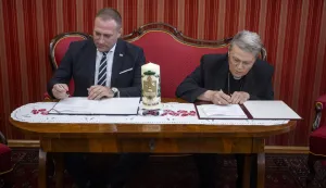 03.07.2026., Djakovo - Sastanak predsjednika Vlade Andreja Plenkovica s nadbiskupom djakovacko-osjecke nadbiskupije mons. Djurom Hranicem. Photo: Davor Javorovic/PIXSELL