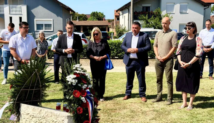 Odavanje počasti hrvatskim braniteljima