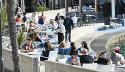 OPATIJA 06.04.2026. Turisti, ugostiteljski objekti, sezona, konobari, kafići, ilustracijaSnimila Ana Križanec