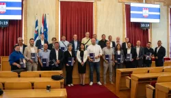 Osijek, 8. 7. 2026., Potpisivanje ugovora za potpore općinamaUgovori; županija; gradonačelnici; načelnici; potpore