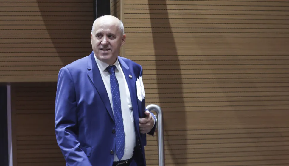 Zagreb, 08.07.2026 - Nastavak 10. sjednice Hrvatskog sabora koja je započela raspravom o Prijedlogu strategije upravljanja nekretninama i pokretninama u vlasni&scaron;tvu Republike Hrvatske za razdoblje 2026.-2035.&nbsp;Na fotografiji Branko Bačić.foto HINA/ Admir BULJUBA&Scaron;IĆ/ abu