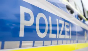 07 July 2026, Baden-W?rttemberg, Karlsruhe: A Federal Police patrol car bearing the word ?Polizei? is parked in front of the Federal Constitutional Court. Photo: Uli Deck/dpa Photo: Uli Deck/DPA