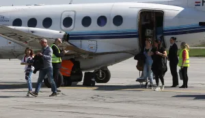 OSIJEK, 10. 04. 2017, ZRAČNA LUKA OSIJEK. TRADE AIR&nbsp;...snimio GOJKO MITIĆ