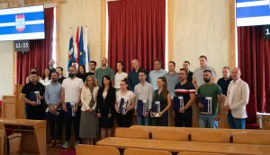 Osijek, 10. 7. 2026., Ugovori, stambeno zbrinjavanjeugovori; stambeno zbrinjavanje; županija; mladi; obitelji