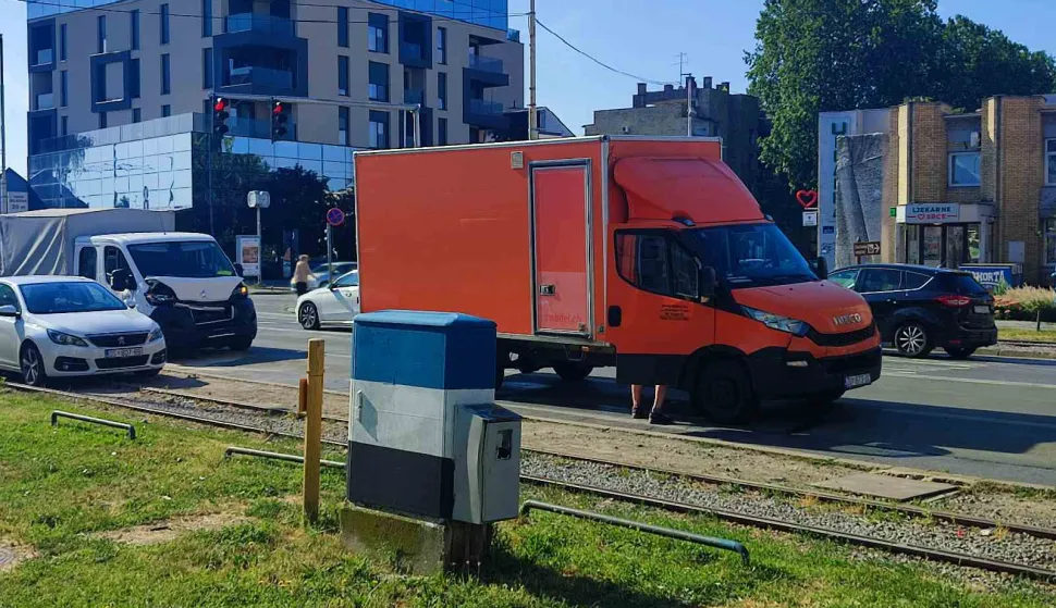 Prometna nesreća u Retfali