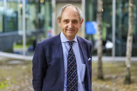 MAGAZINThe very first e-resident Edward Lucas: Europe must learn to listen to Estonia