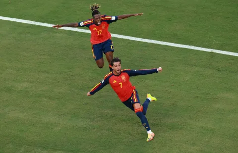 EAST RUTHERFORD, NEW JERSEY - JULY 19: Ferran Torres #7 of Spain celebrates scoring his team's first goal during the FIFA World Cup 2026 Final match between Spain and Argentina at New York New Jersey Stadium on July 19, 2026 in East Rutherford, New Jersey. Elsa/Getty Images/AFP (Photo by ELSA/GETTY IMAGES NORTH AMERICA/Getty Images via AFP)