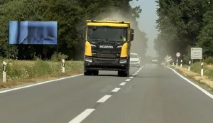 Ispada kamenje iz kamiona