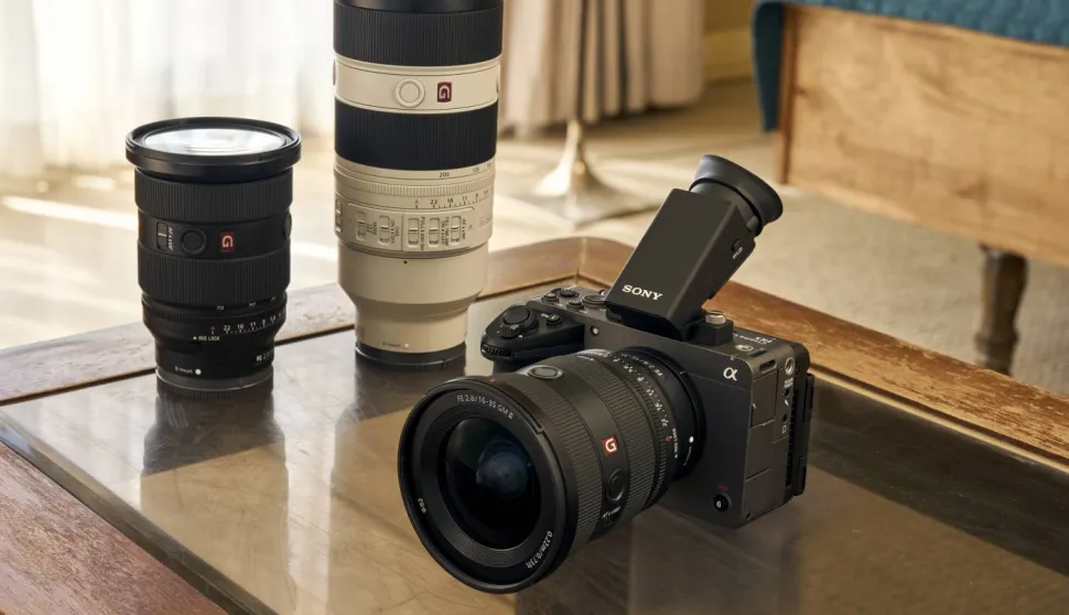 Sony predstavio FX5 